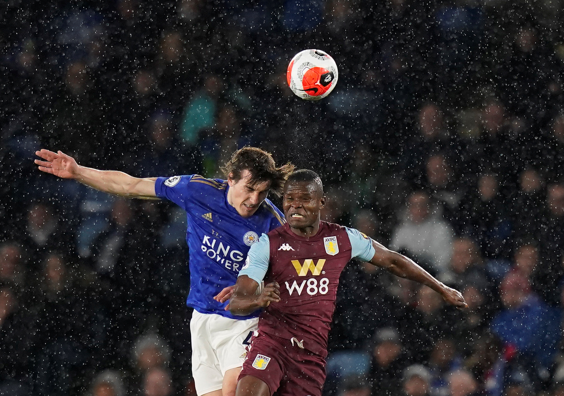 以美國家庭 以美國家庭